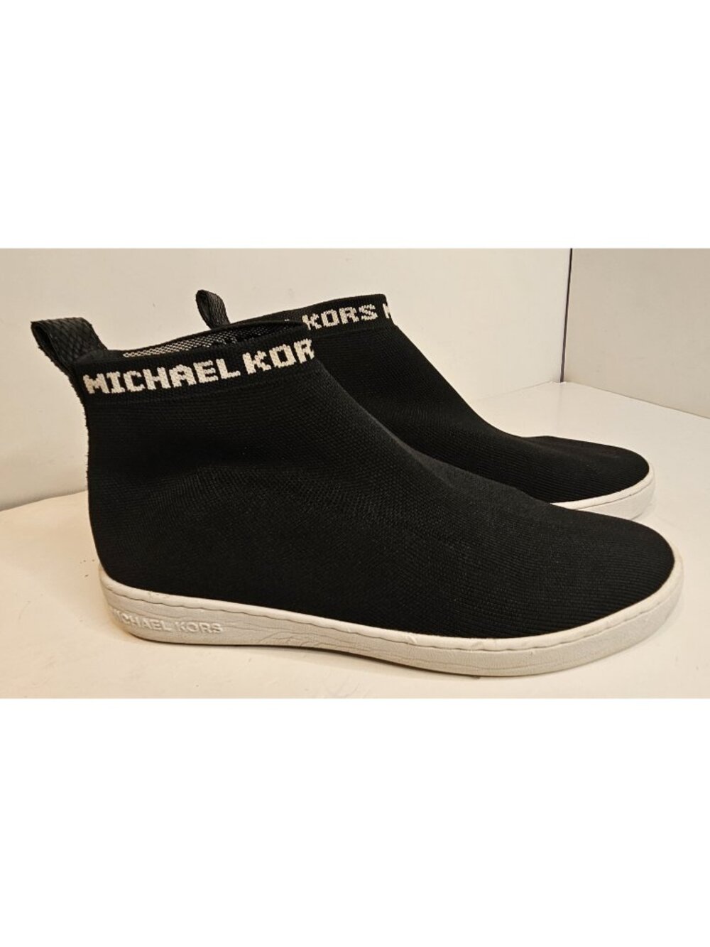 MICHAEL KORS Skyler Sock Sneakers Black Knit High Top Shoes Women’s Sz 8-8.5